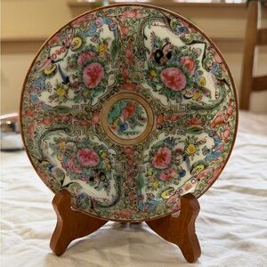 Rose Famille Antique Chinese Multicolor Floral Plate